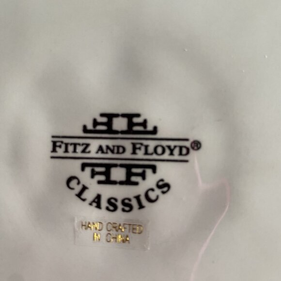 Fitz & Floyd Christmas Deer Oval Serving Platter - Picture 2 of 5